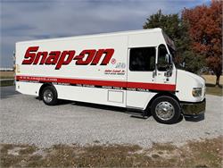 2019 MT-55 Freightliner 20' Snap on Tool Truck.