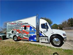 2023 20' Freightliner M2 with lots of customizations